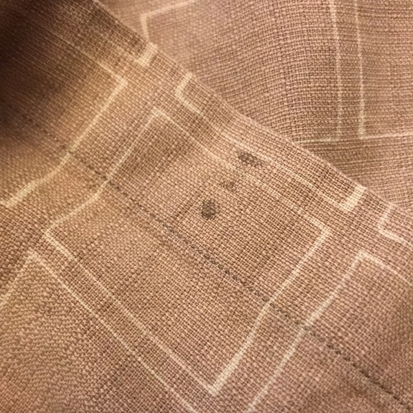 A[X]IST Mens Size M Geo Patterned Silk, Short Sleeve, Tan/Cream Button Shirt - Picture 5 of 5